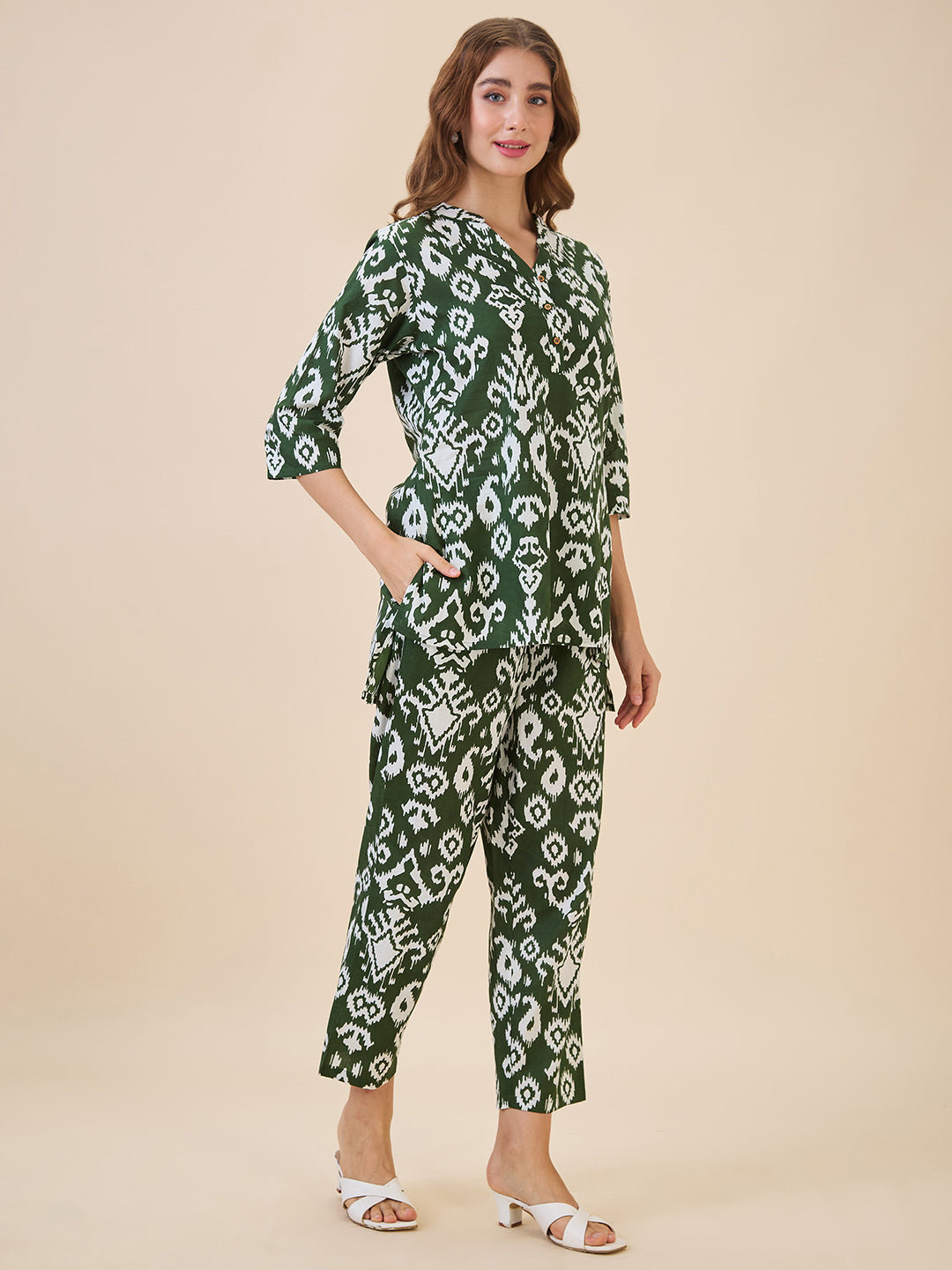 AV2 Women Cotton Printed Tunic & Bottom Coord set Green - 2616A