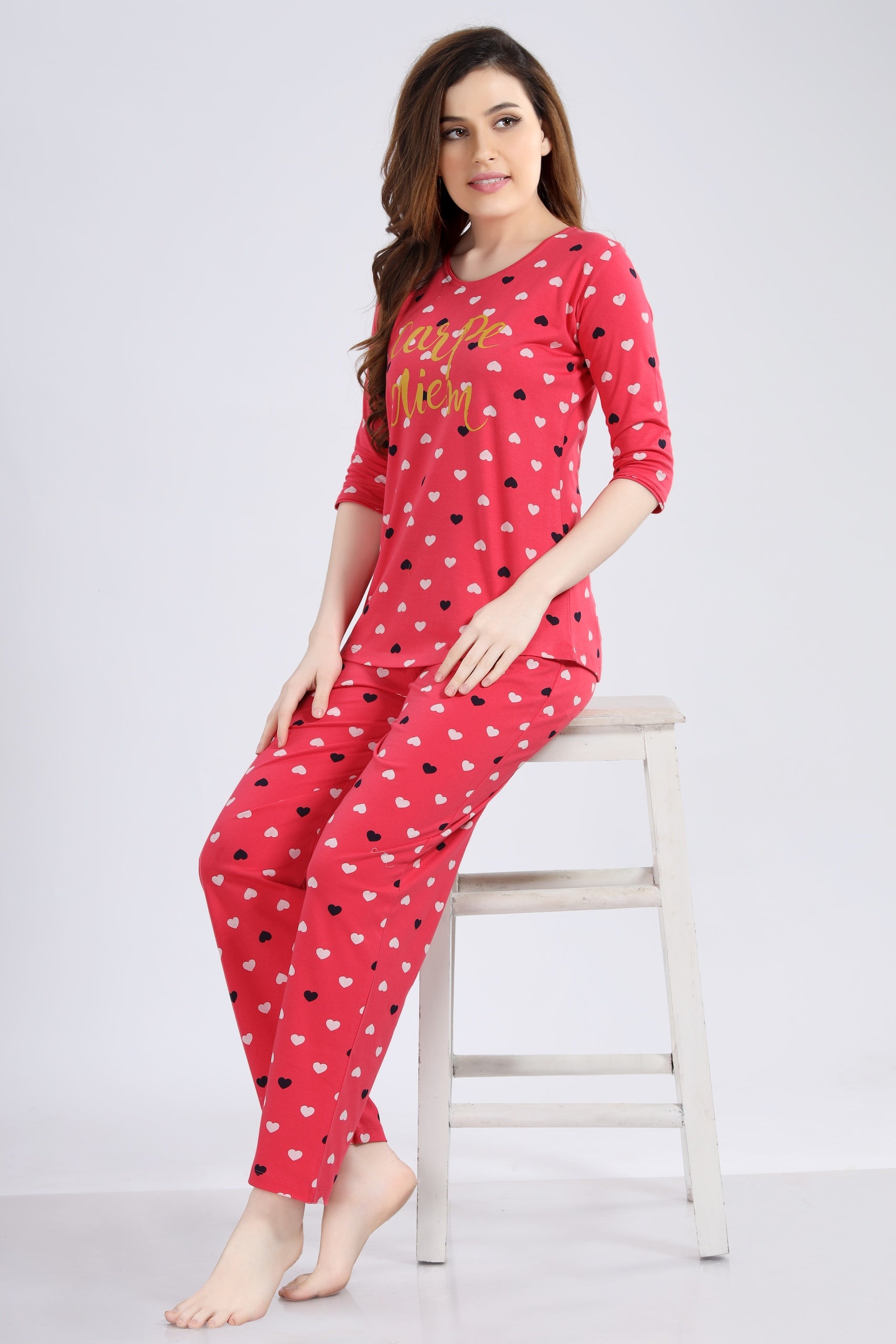 AV2 Women Cotton Heart Allover Printed Nightsuit set Red - 2995B