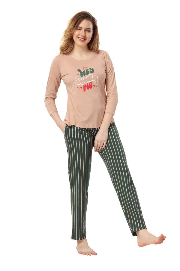 AV2 Women Cotton Printed Top & Pyjama Nightsuit set Peach - 2442A