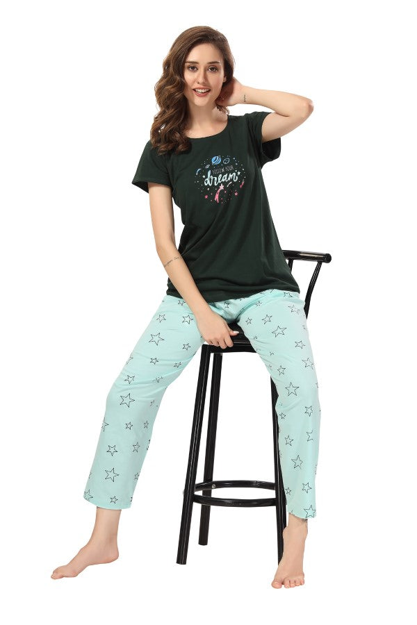 AV2 Women Cotton Printed Top & Pyjama Nightsuit set Green - 2404B