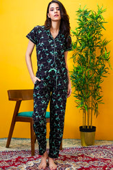AV2 Women Cotton Bird Printed Top & Pyjama Nighsuit Set - Black 2201B