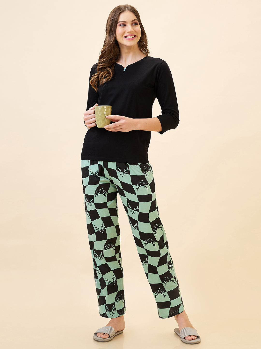 AV2 Women's Cotton Printed Round Neck Short Sleeve Nightsuit Set | Pajama Set | Casual Night Dress for Women Green - 2844A