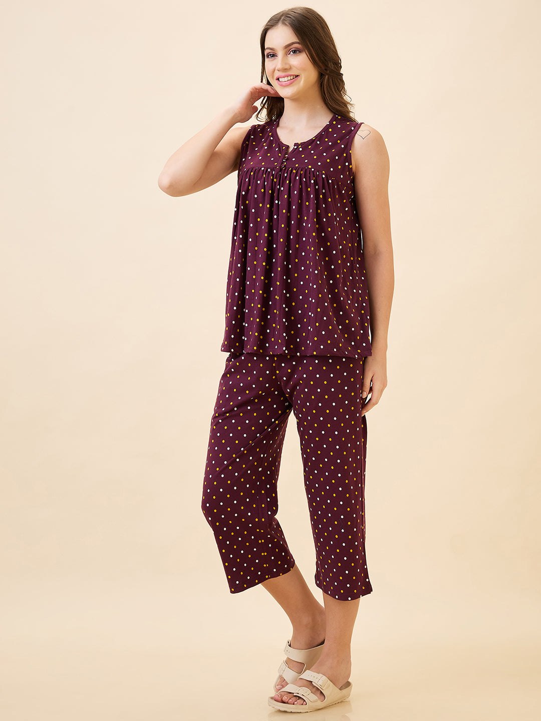 AV2 Women's Cotton Printed Round Neck Sleeveless Nightsuit Set | Capri Set | Casual Night Dress for Women - Maroon 2894A